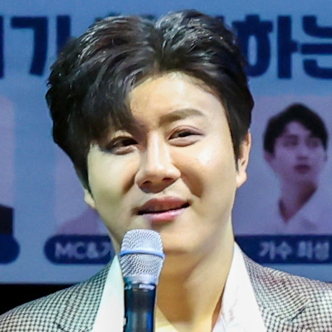 Recent activity shot of Jin Haesung