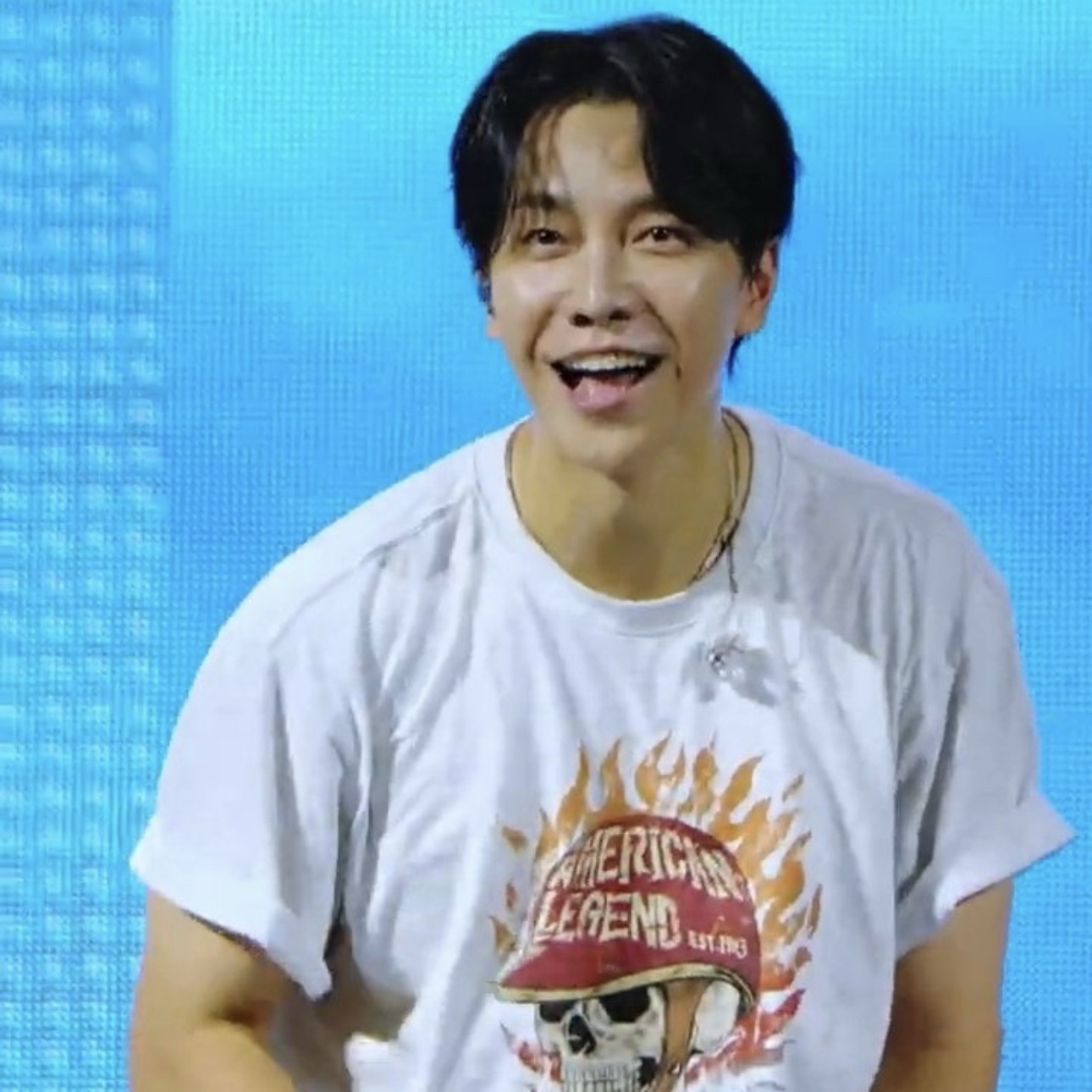 イ・スンギの最近の活動ショット