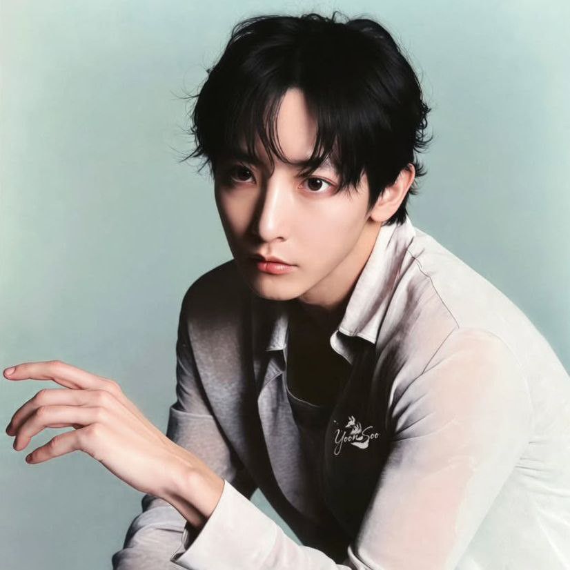 이수혁의 최신 사진