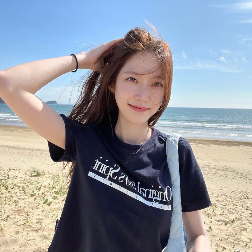 Latest photo of Gong Seungyeon