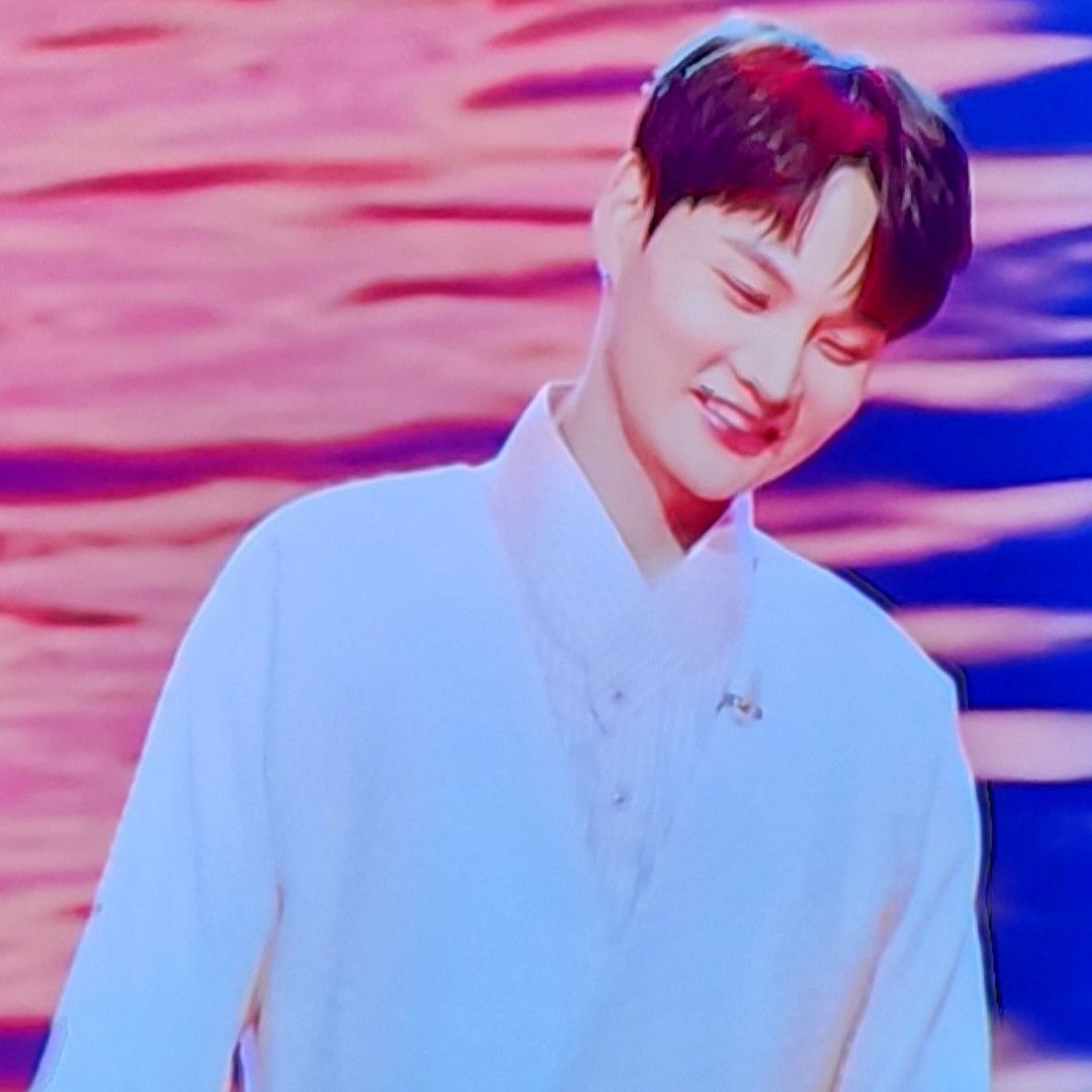 A moment captured by a fan of Park Seojin
