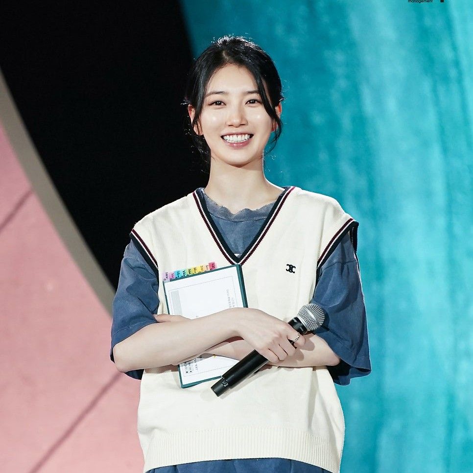 Behind-the-scenes cut of Bae Suzy