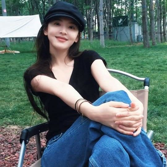 A moment captured by a fan of Zhang Ruonan