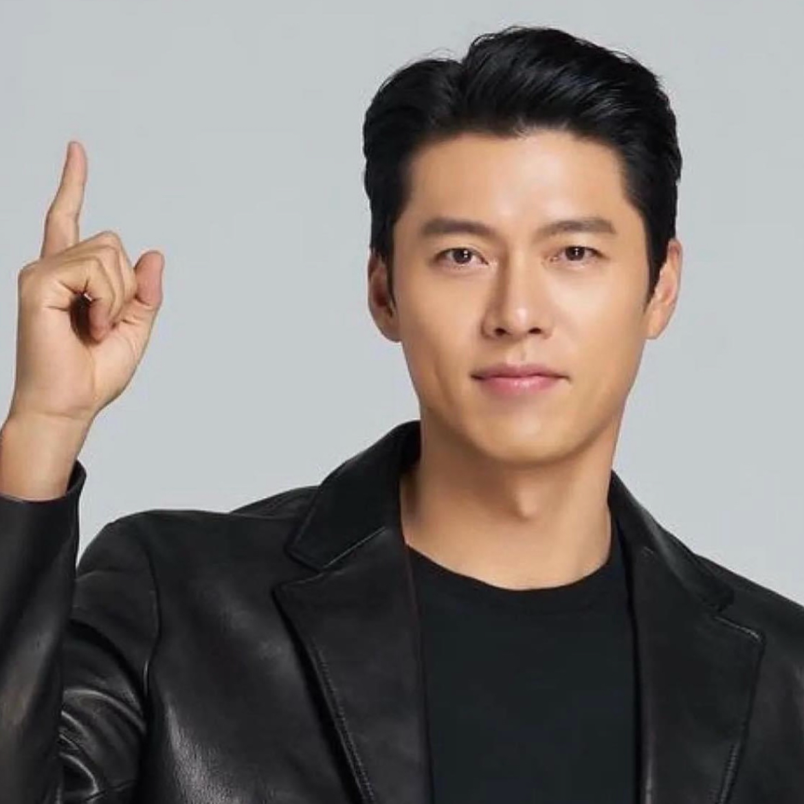 Latest photo of Hyun Bin