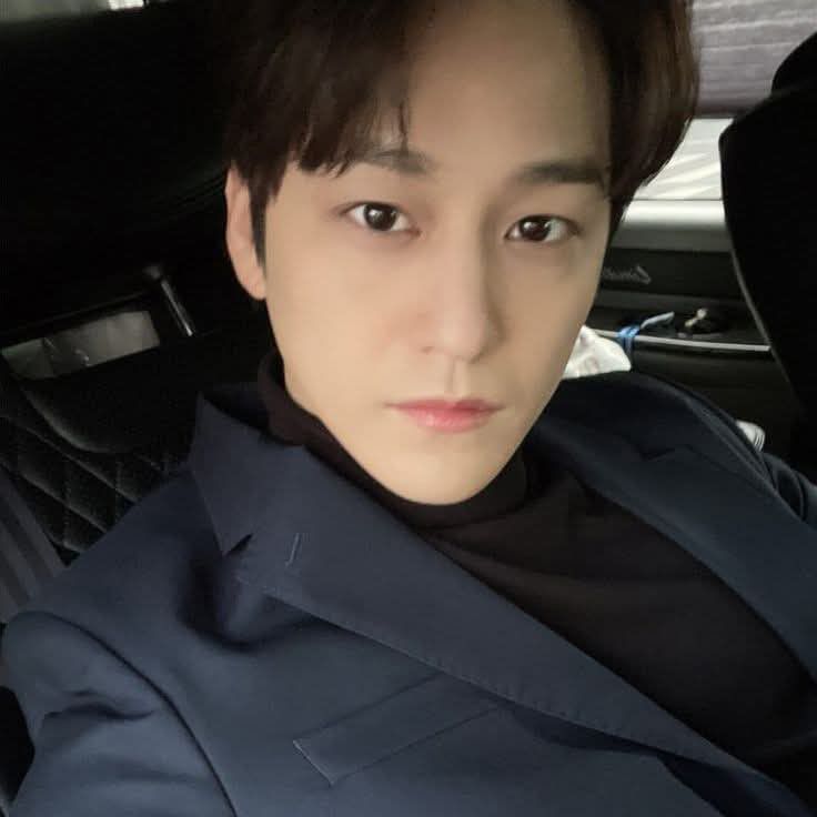 Latest photo of Kim Bum