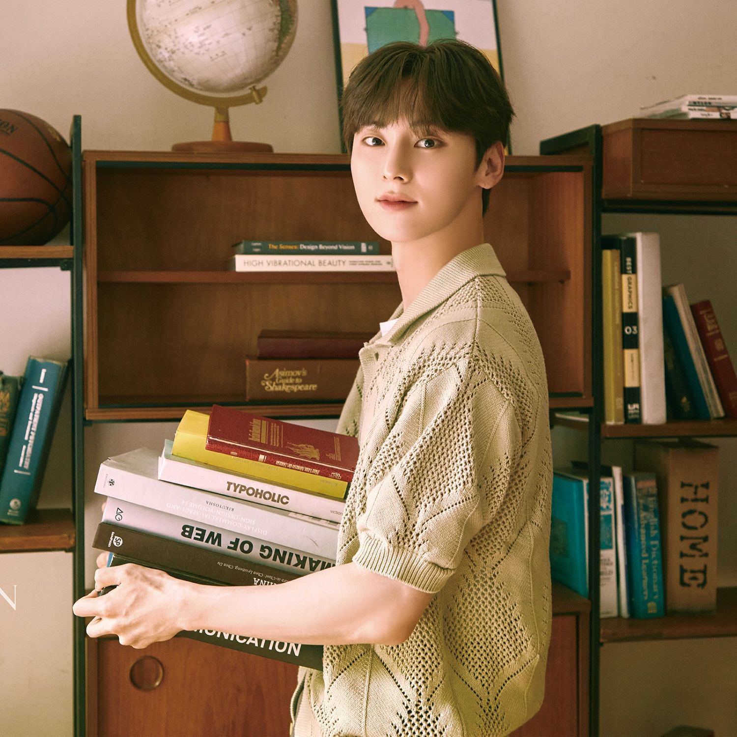 黃旼炫的最新照片