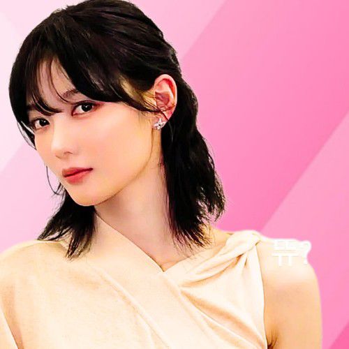 Latest photo of Kim Youjung