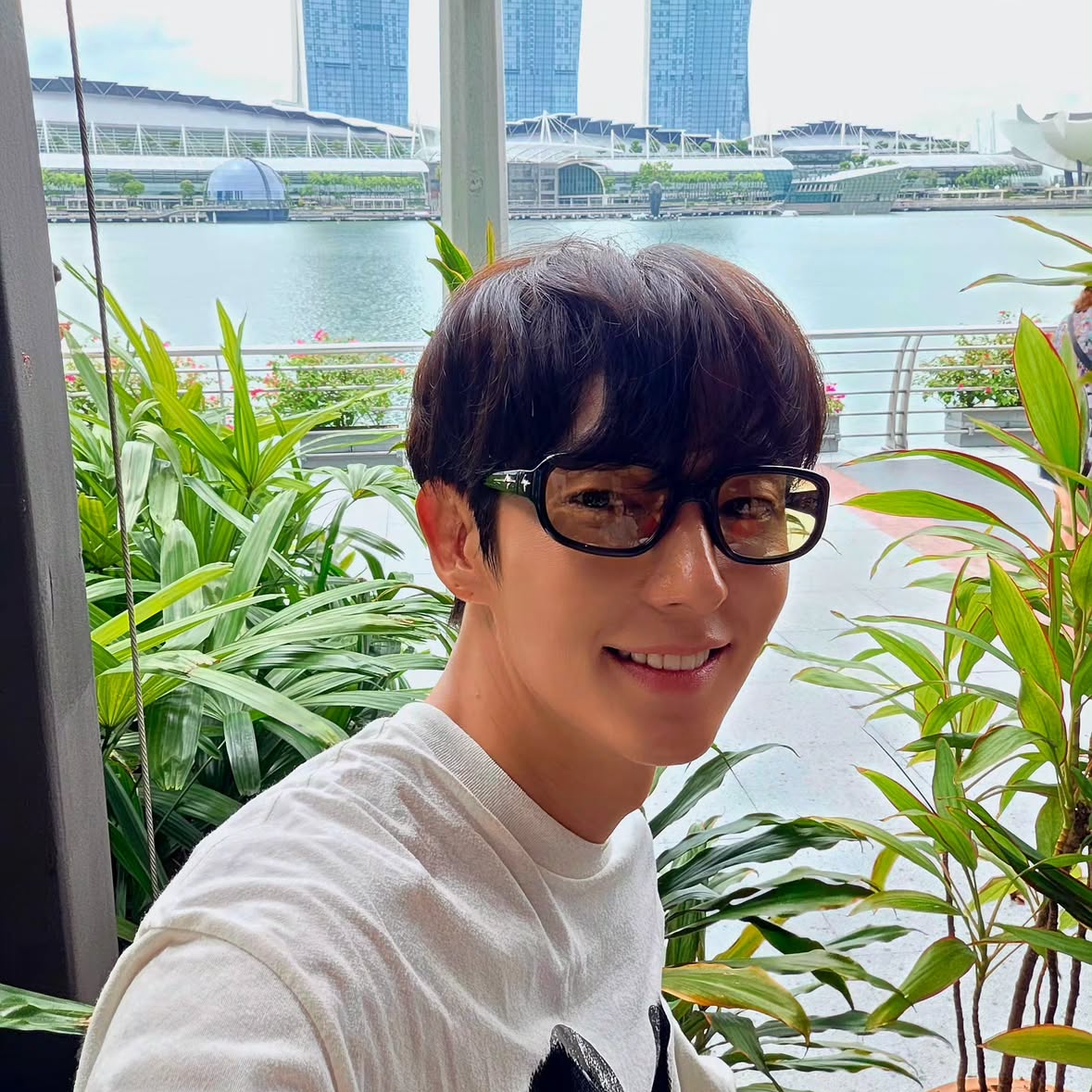 A moment captured by a fan of Lee Joongi