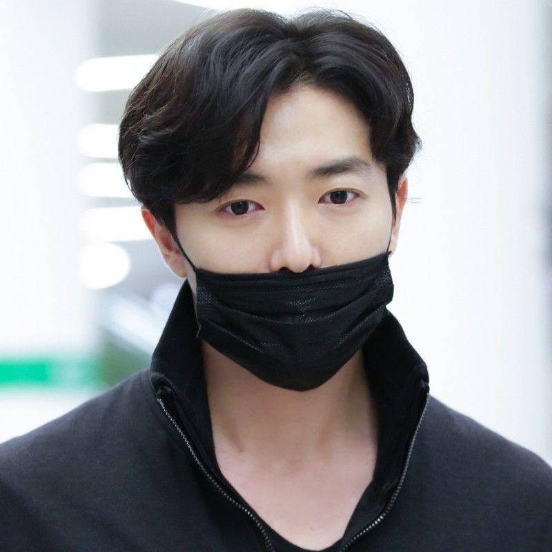 Foto terbaru dari Kim Jaewook