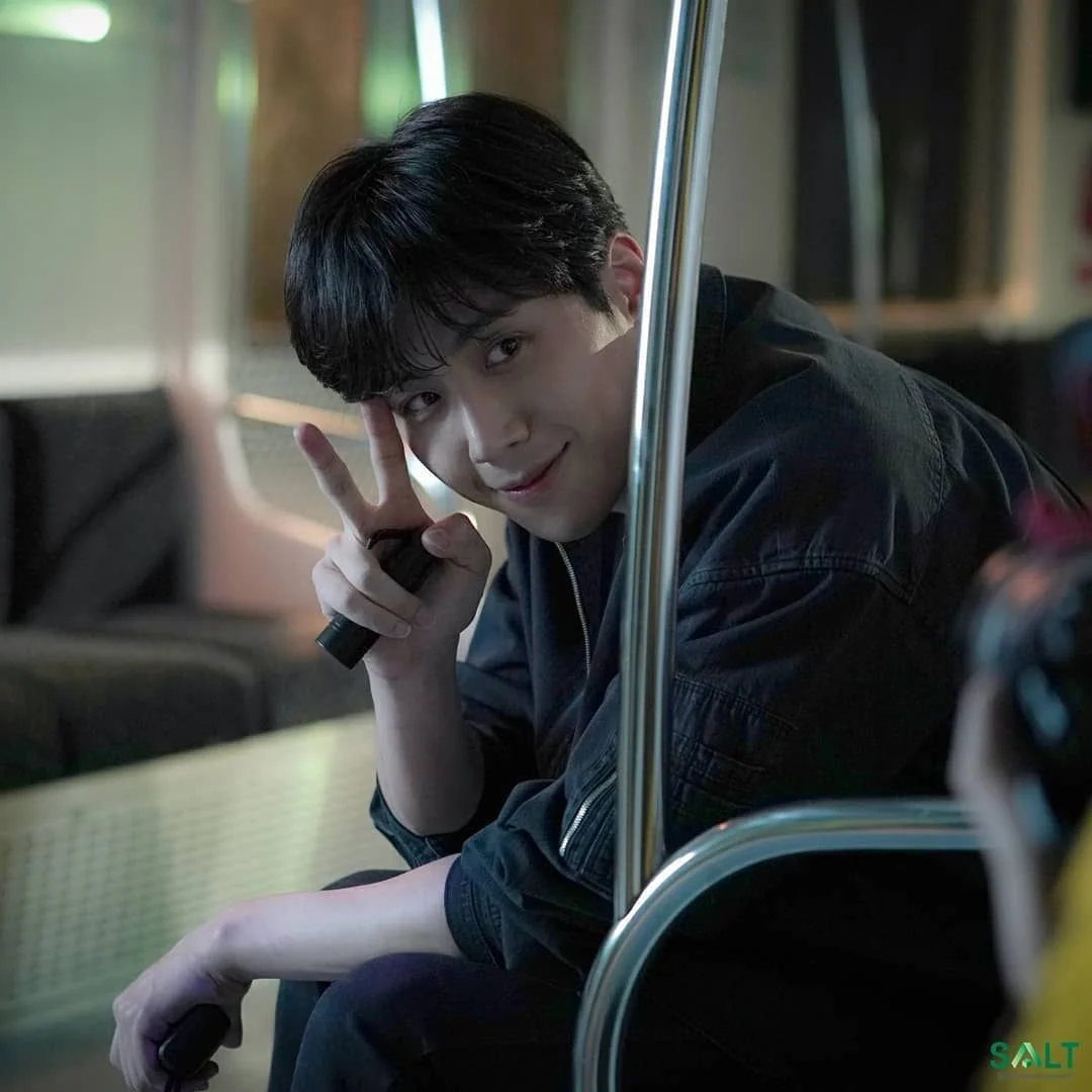 A moment captured by a fan of Kim Seonho