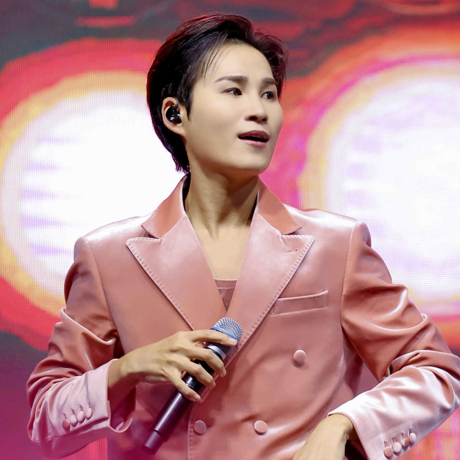 粉絲拍下的金熙栽瞬間