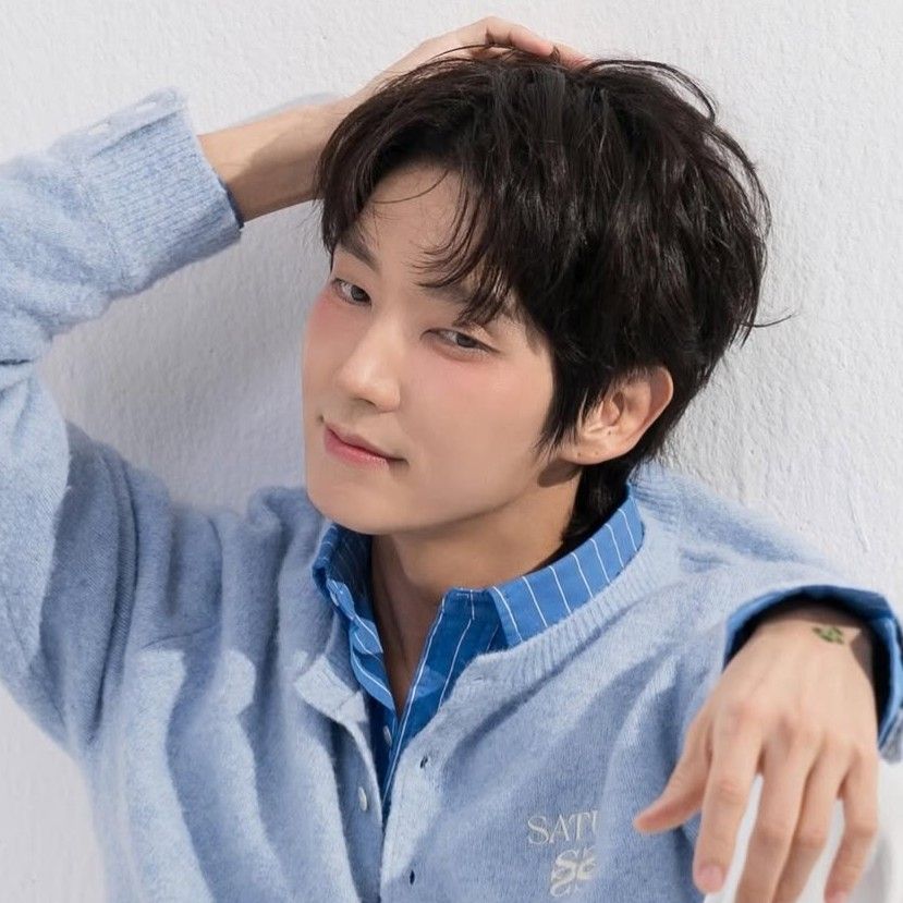 Foto terbaru dari Lee Joongi