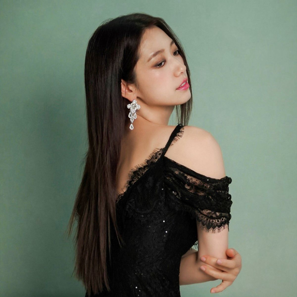 A moment captured by a fan of Park Shinhye