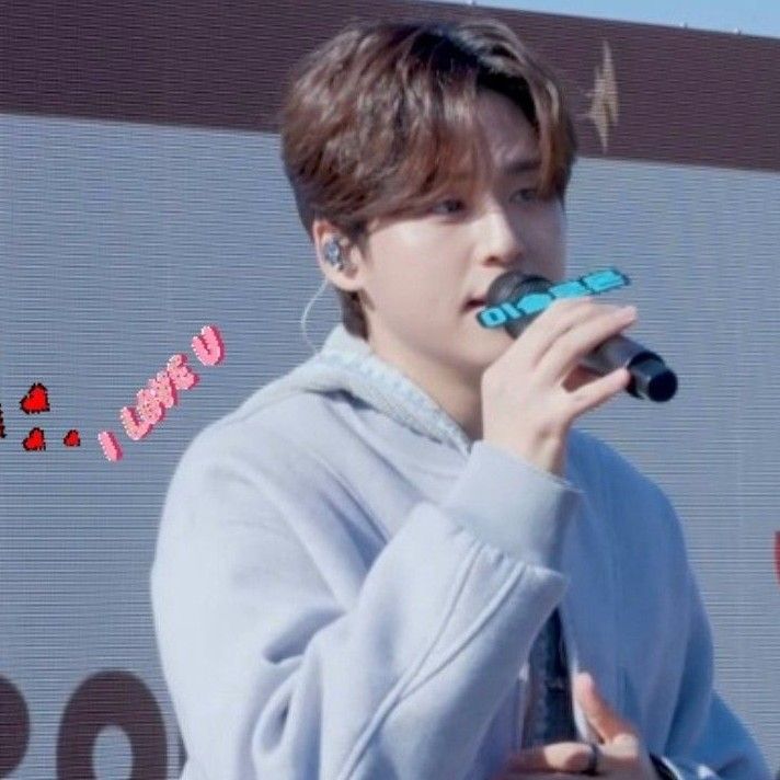 Recent activity shot of Lee Solomon