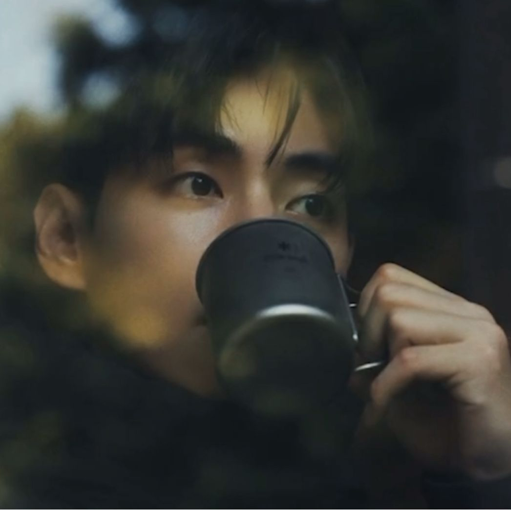 A moment captured by a fan of Kim Taehyung (V)