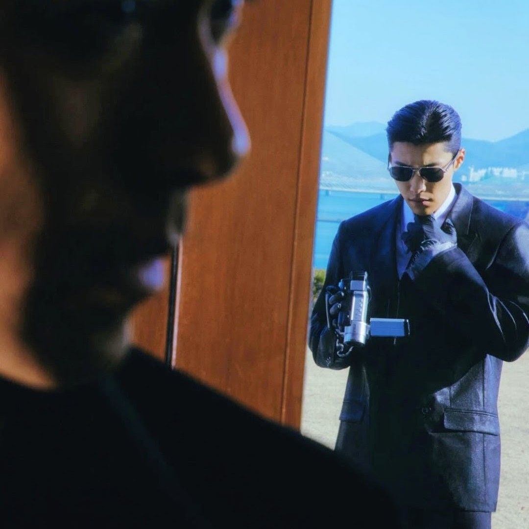 A moment captured by a fan of Woo Dohwan