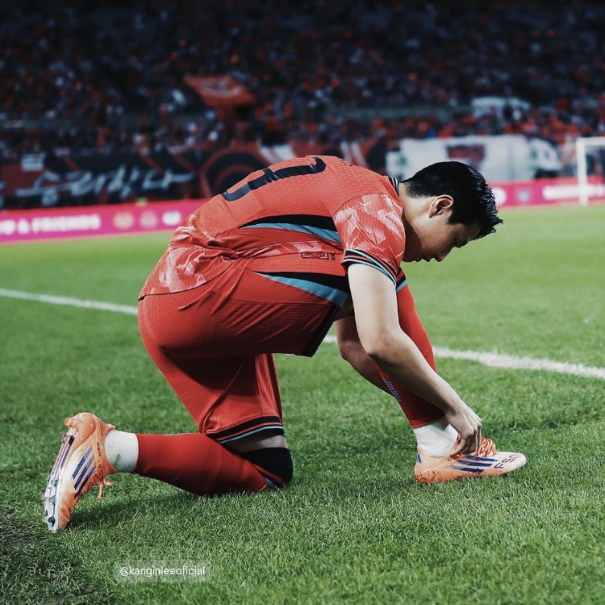 A moment captured by a fan of Lee KangIn