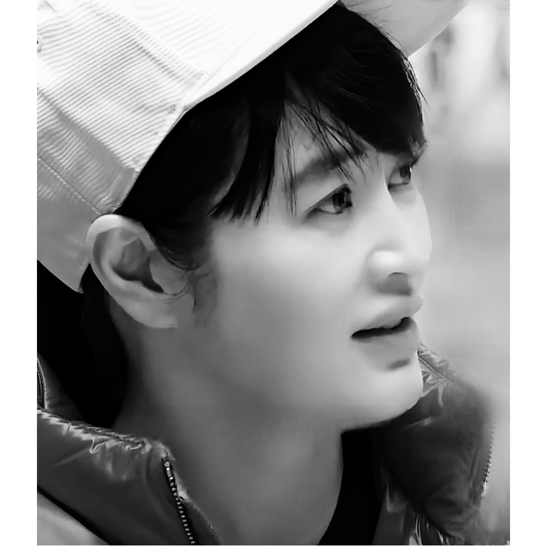 A moment captured by a fan of Kim Hyesoo