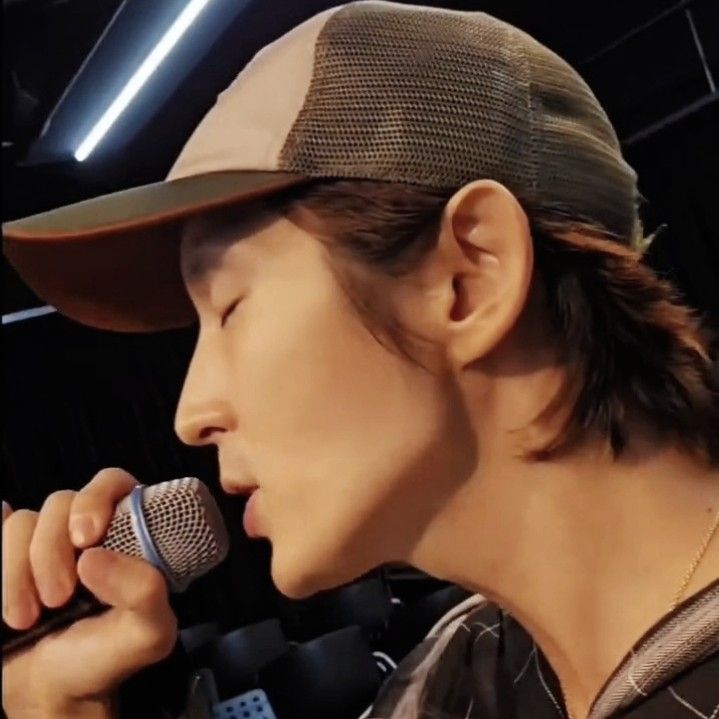 Latest photo of Lee Joongi