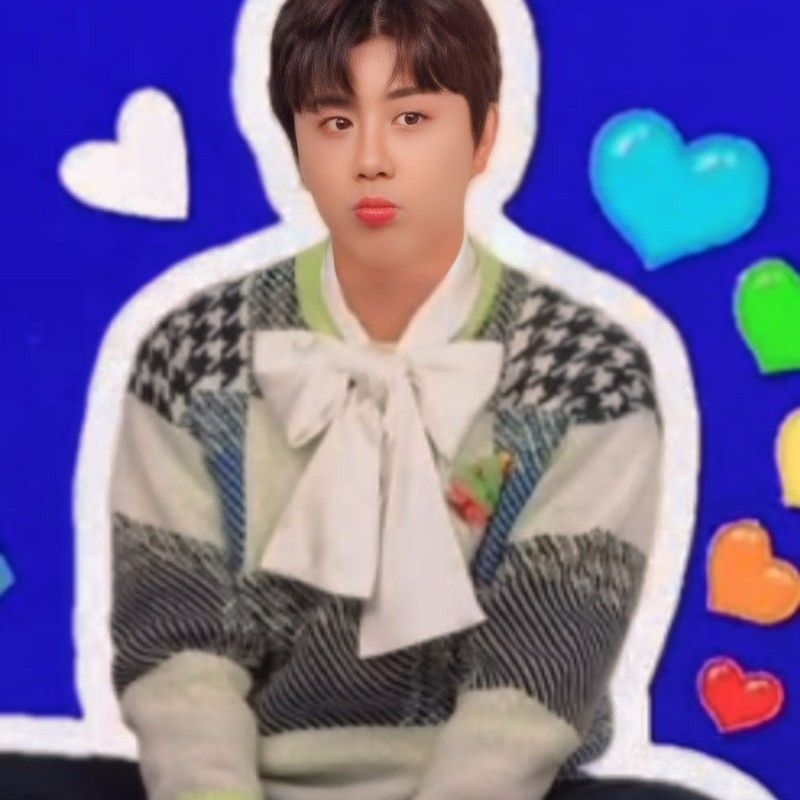 チン・ヘソンのビハインドカット