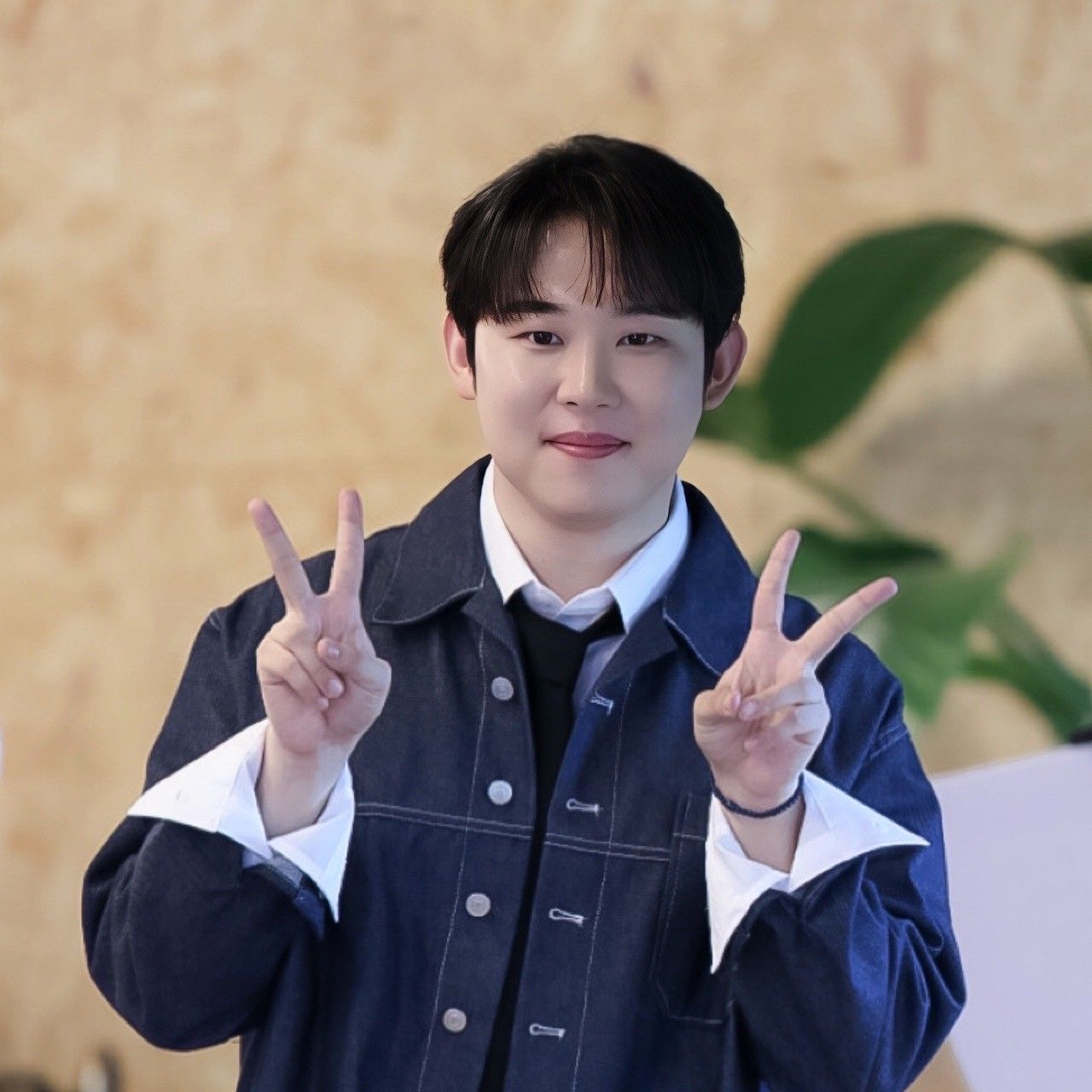 Behind-the-scenes cut of Jinuk