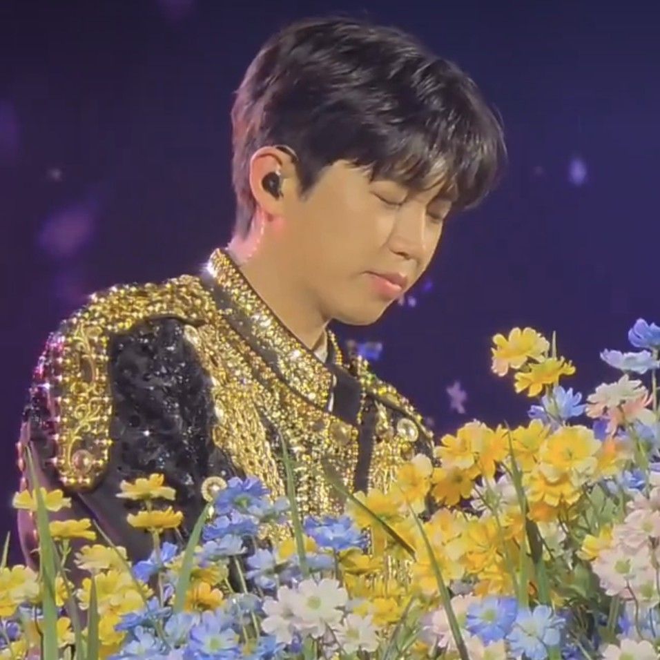 Cuplikan di balik layar dari Lim Youngwoong