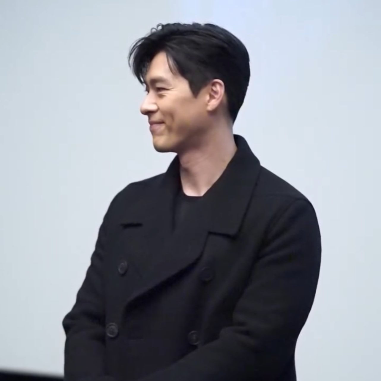 ヒョンビンの最近の活動ショット