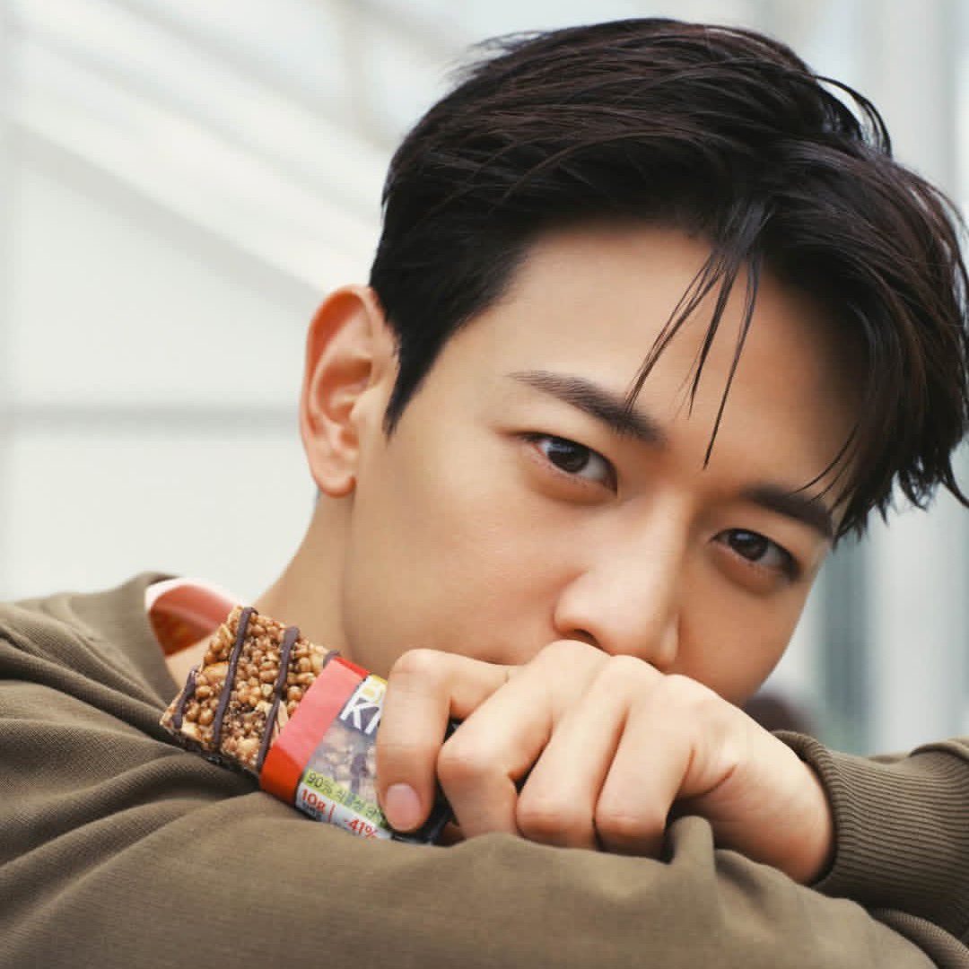 Behind-the-scenes cut of Choi Minho