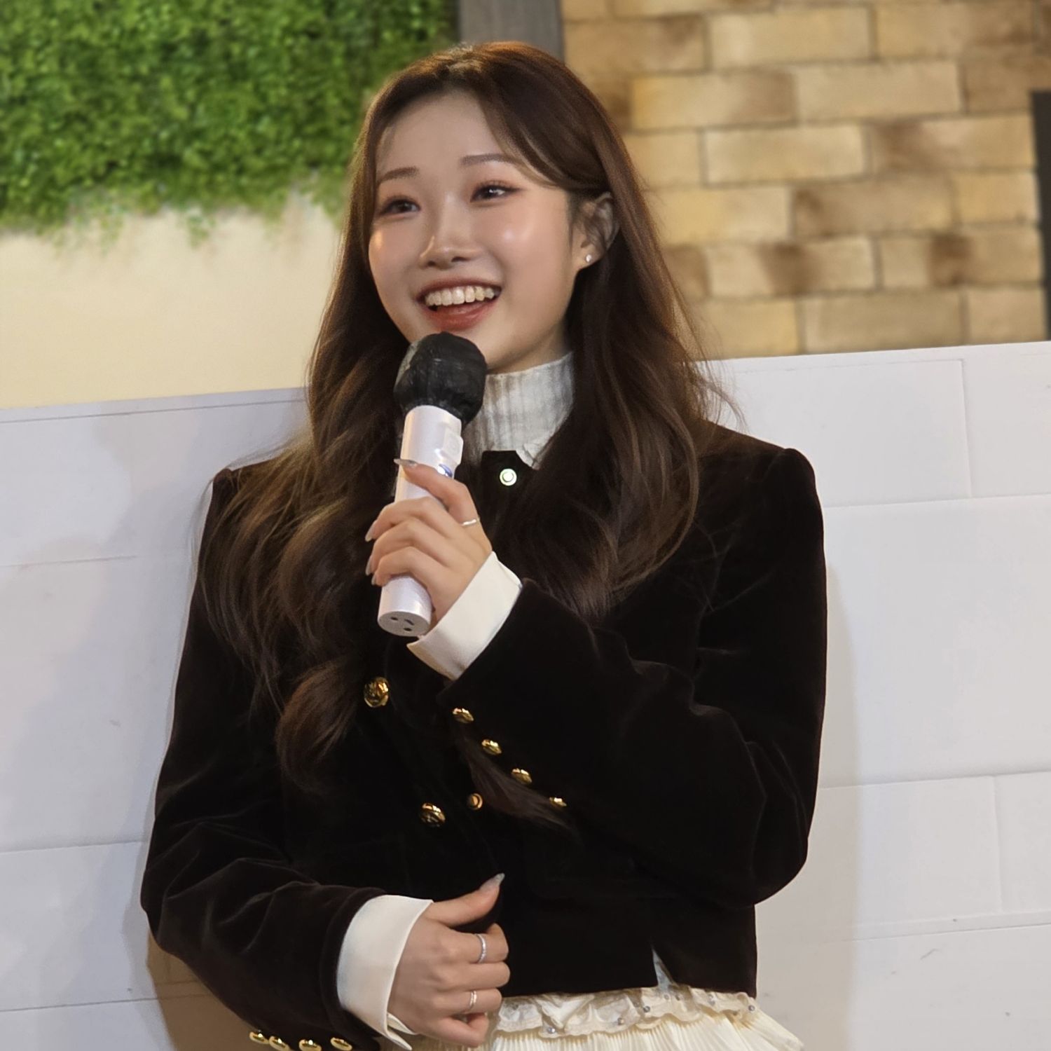 Recent activity shot of Jung Seojoo