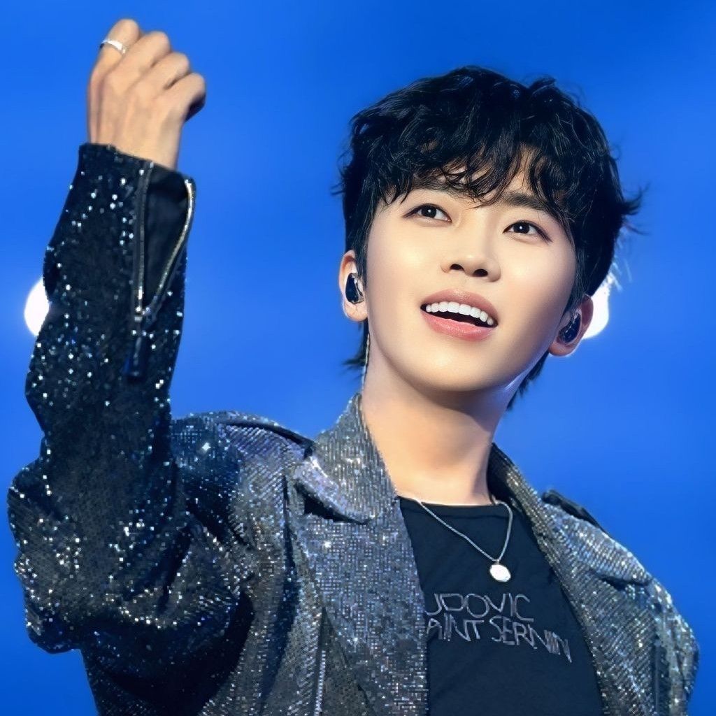 Latest photo of Lim Youngwoong