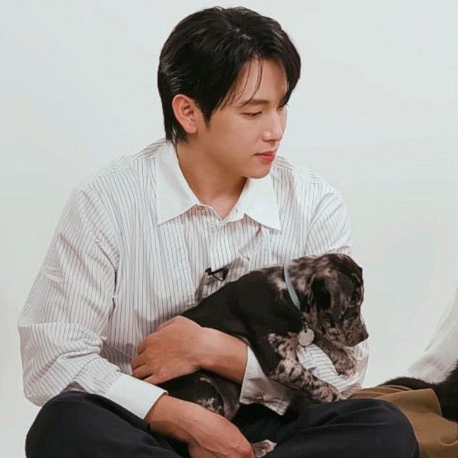 Recent activity shot of Lim Siwan