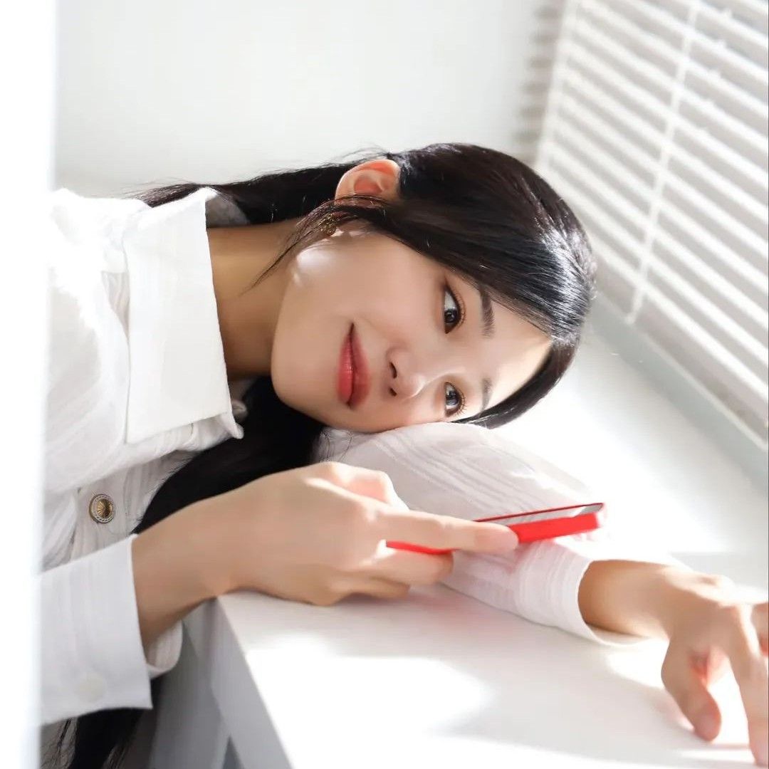 Foto kegiatan terbaru dari Jung Eunji