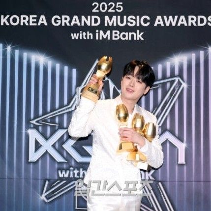 Foto terbaru dari Lee Chanwon