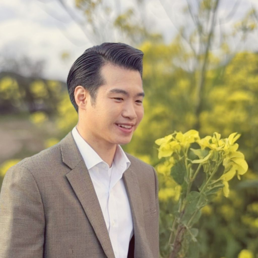 A moment captured by a fan of Jo Myungsup
