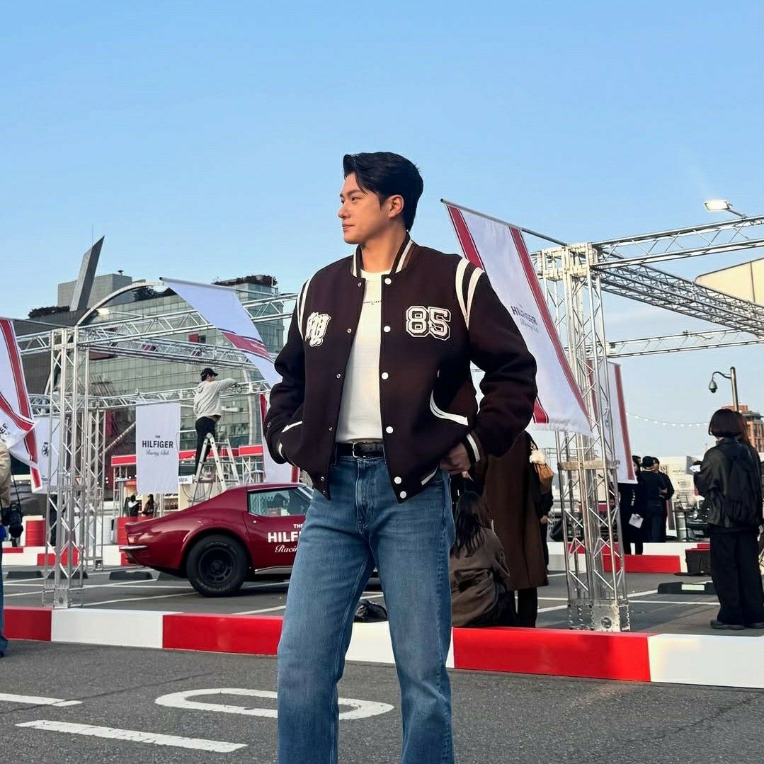 Behind-the-scenes cut of Shin Seungho