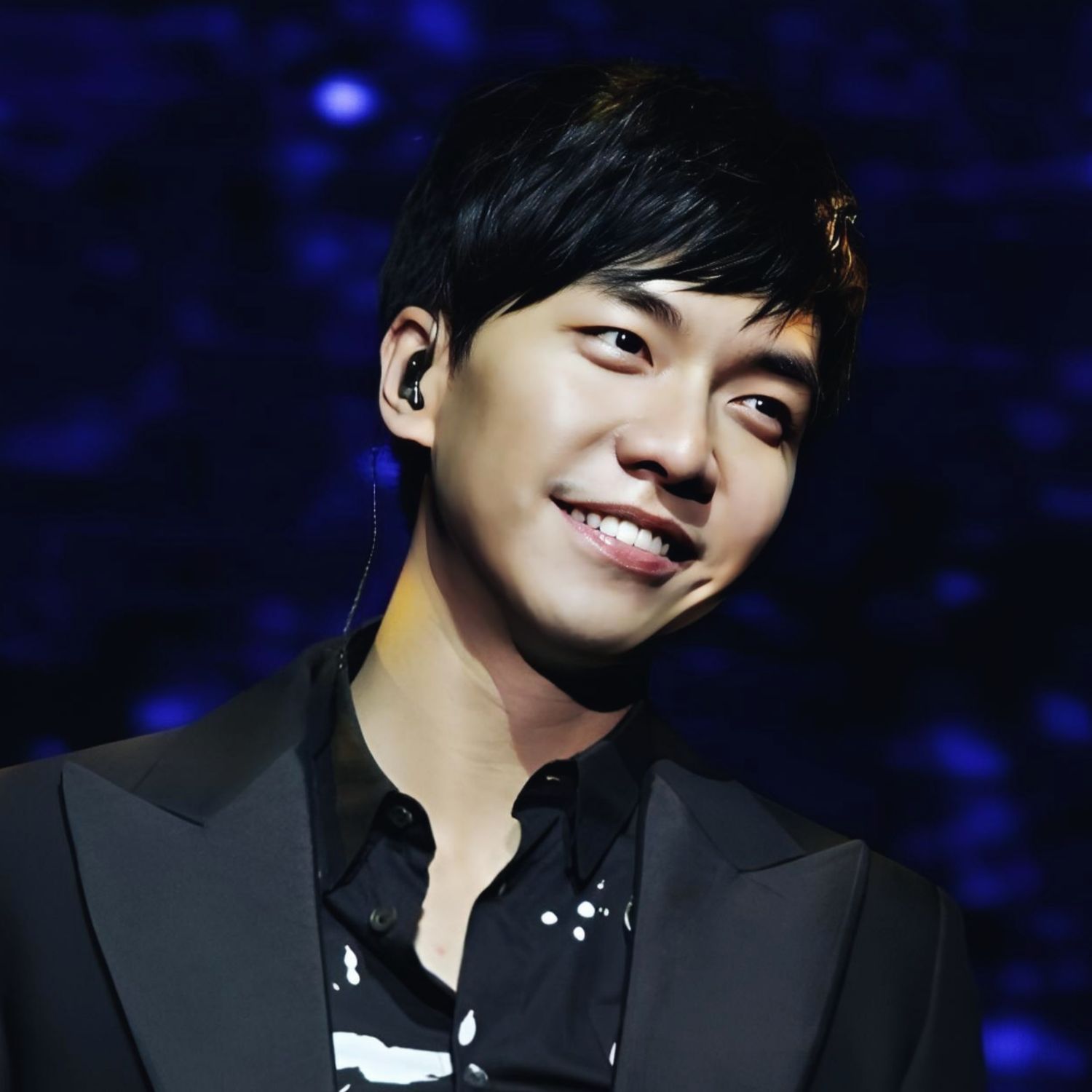 Behind-the-scenes cut of Lee Seunggi