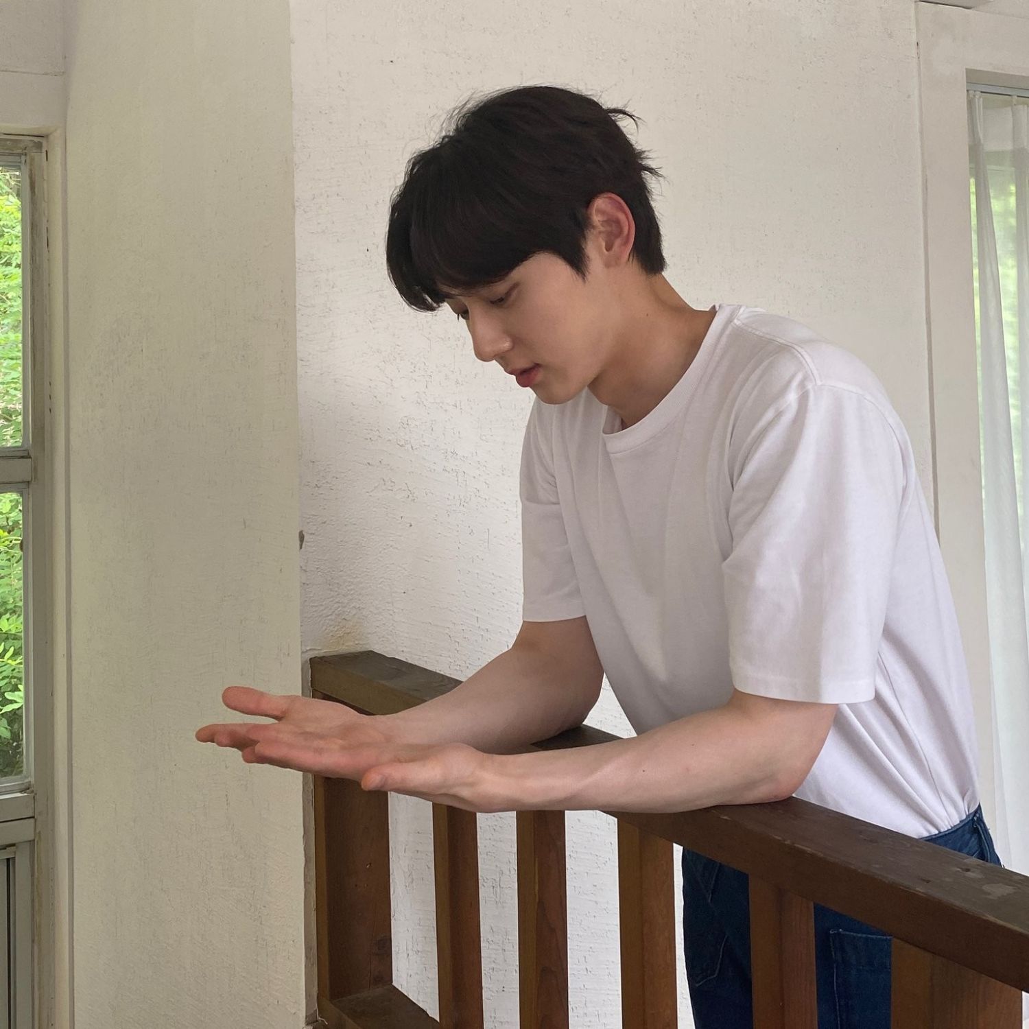 A moment captured by a fan of Hwang Minhyun