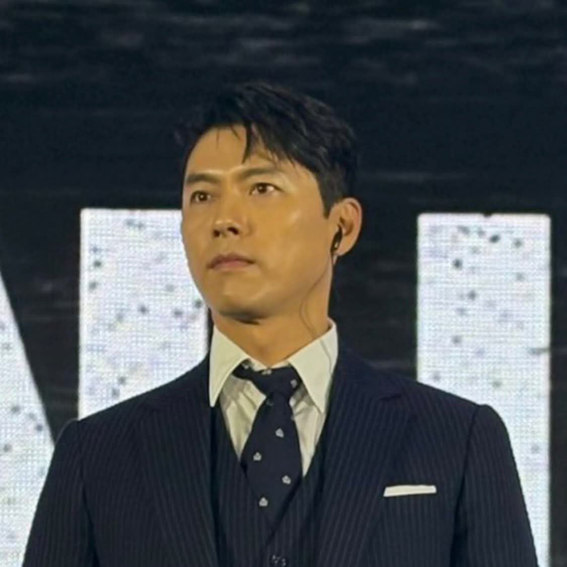 ヒョンビンの最近の活動ショット