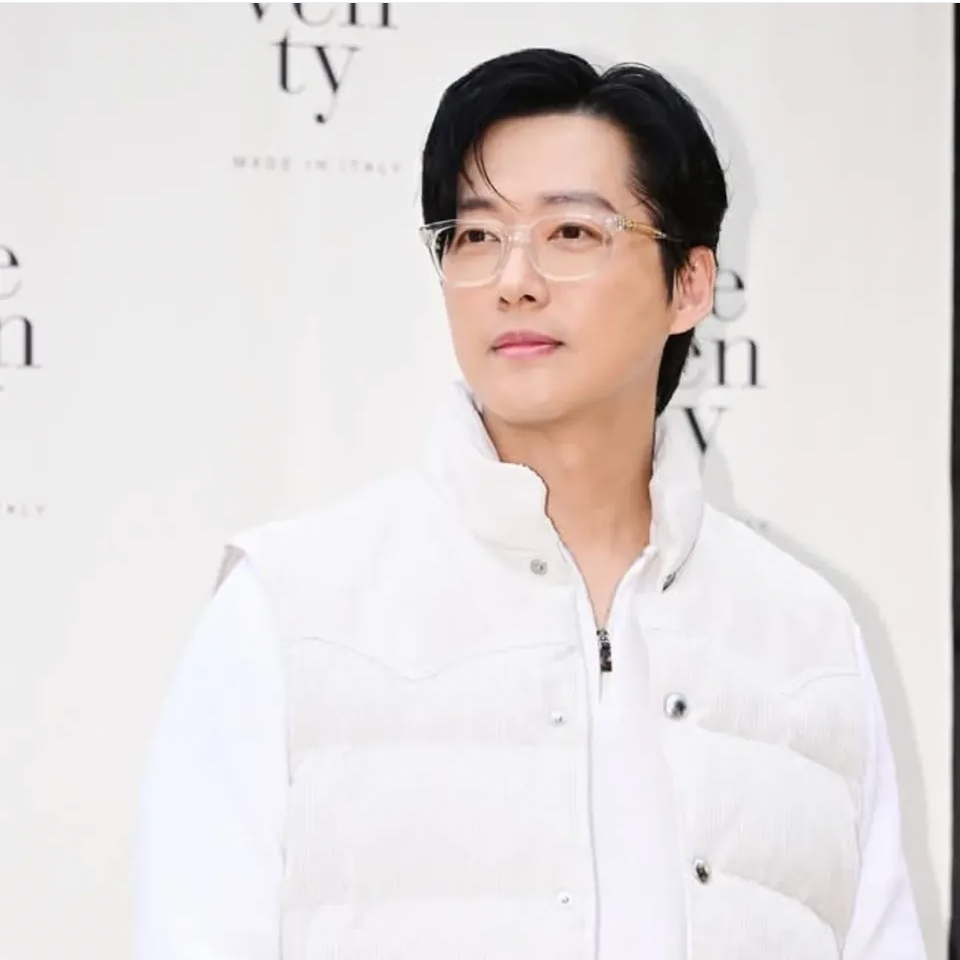 Latest photo of Namkoong Min