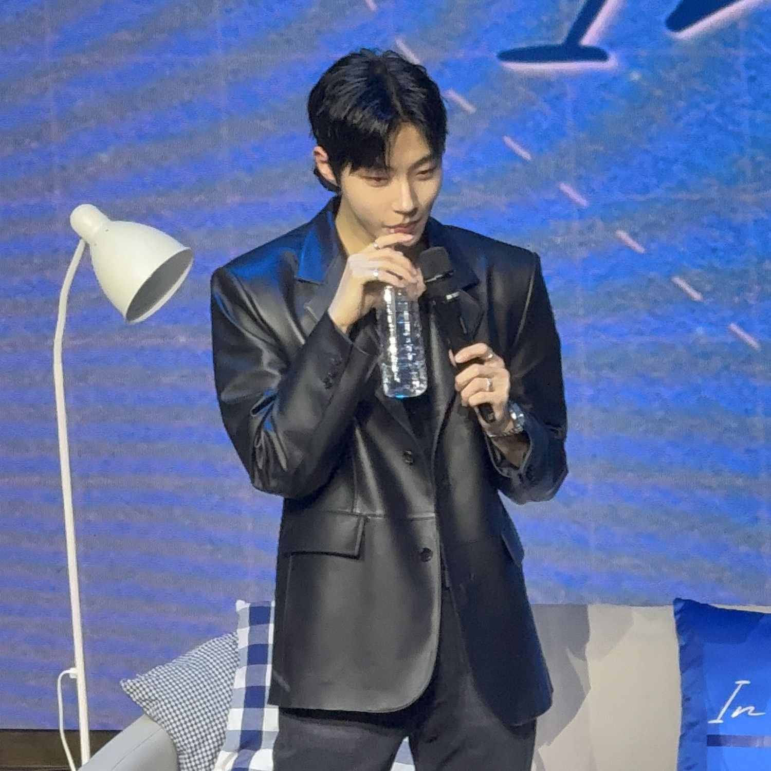 Latest photo of Hwang Inyoup