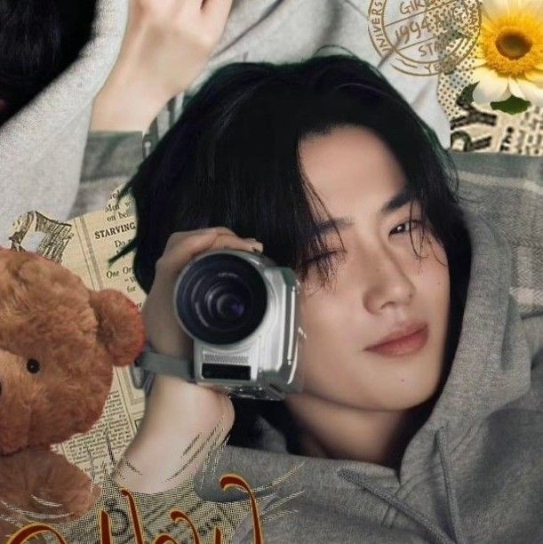 A moment captured by a fan of Suho