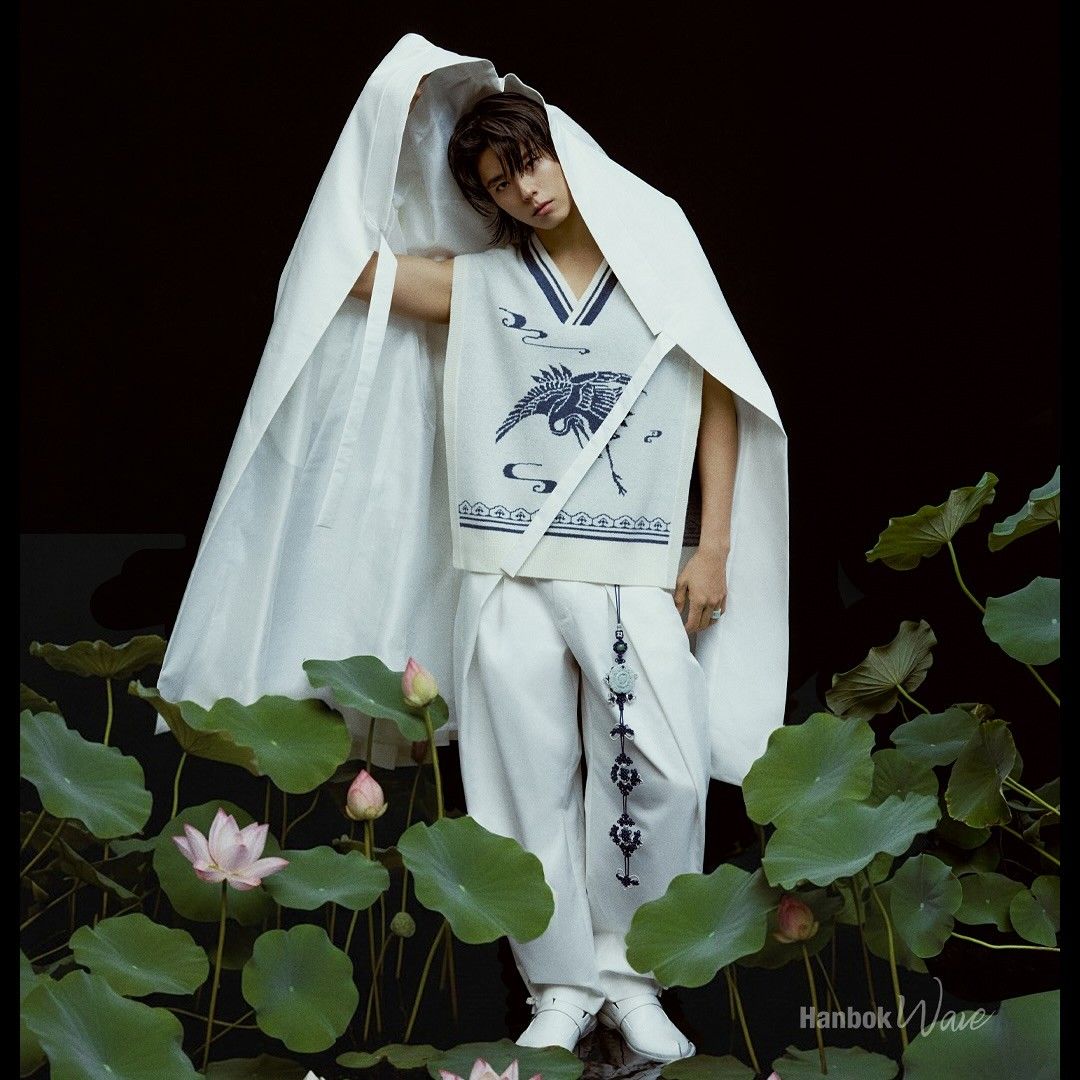 Latest photo of Park Bogum