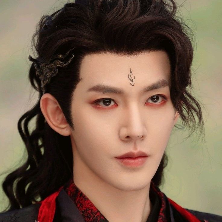 Recent activity shot of Deng Wei