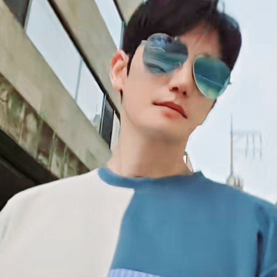 Recent activity shot of Park Sihoo