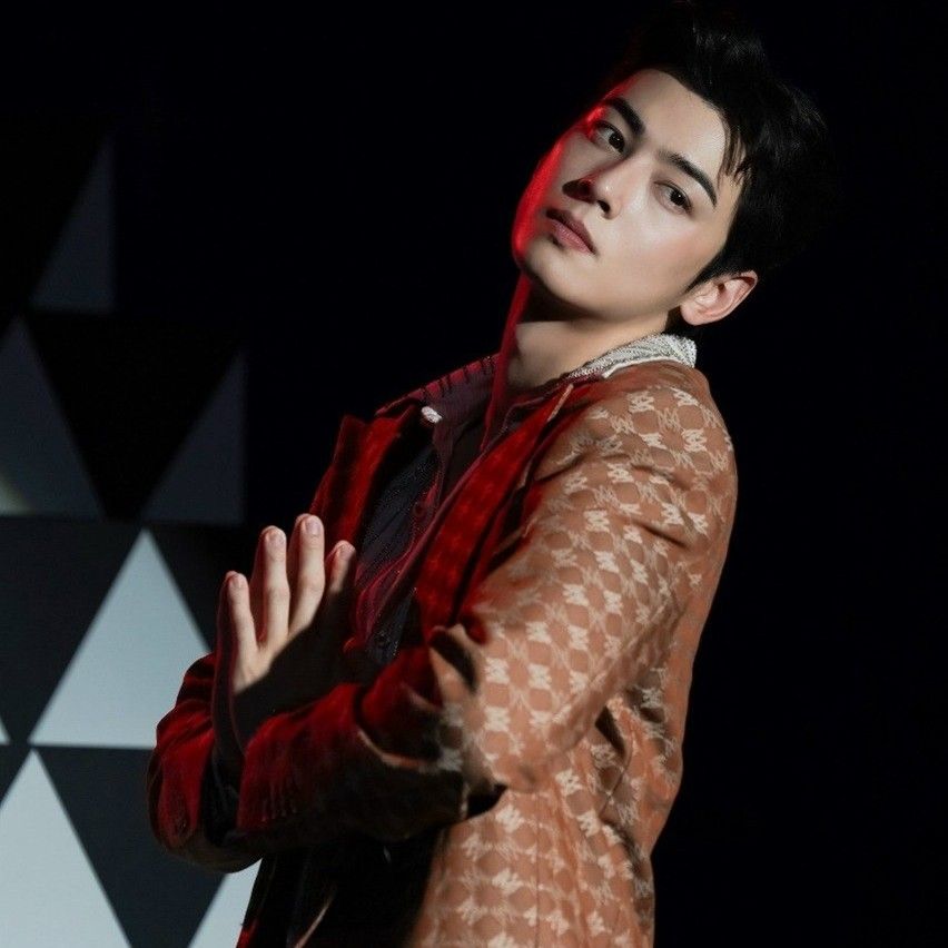 チャ・ウヌの最近の活動ショット