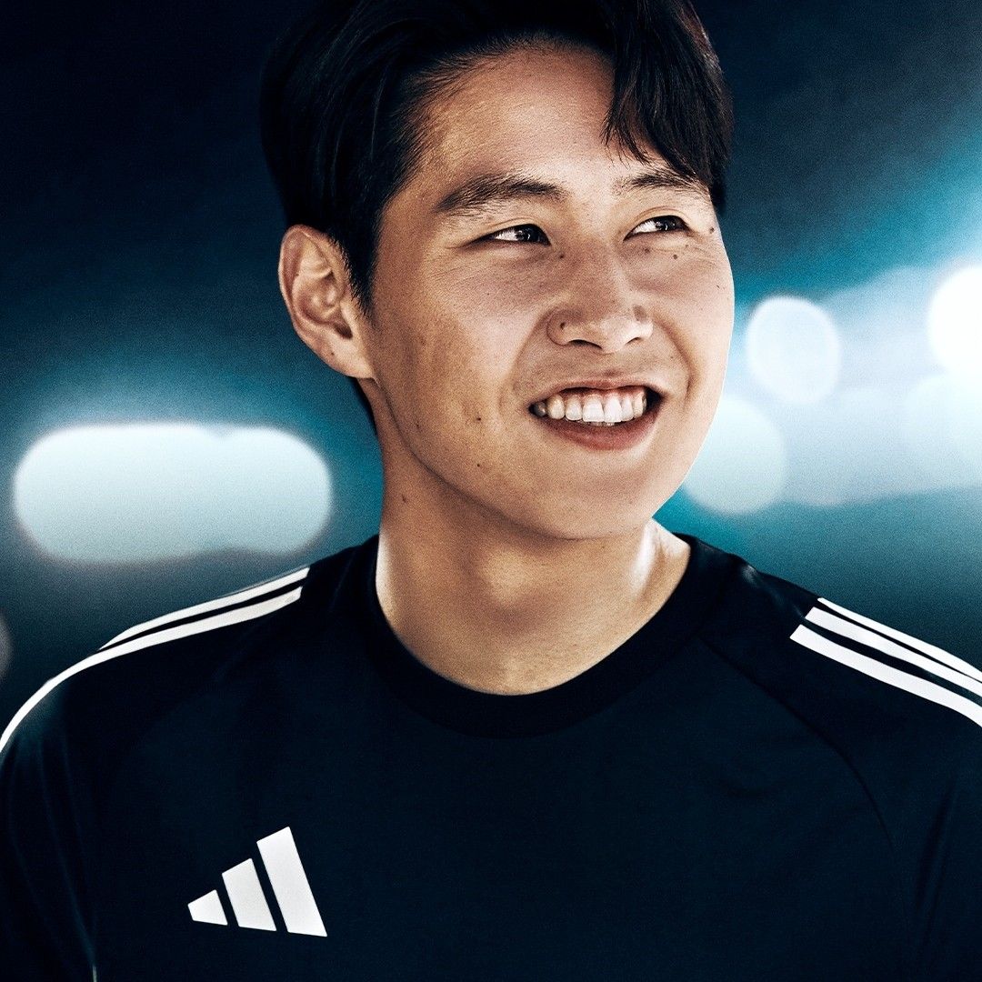 A moment captured by a fan of Lee KangIn