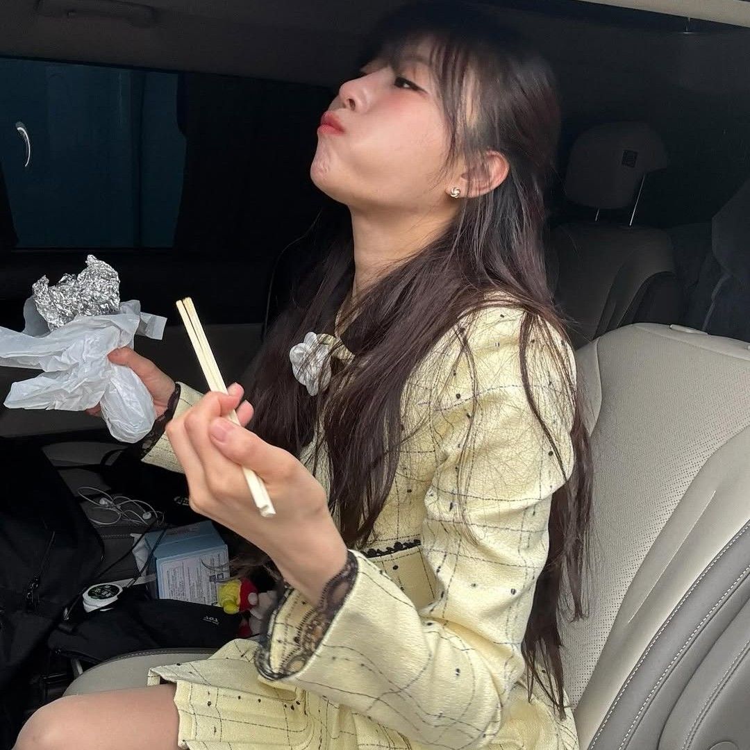 Recent activity shot of Lee Mijoo