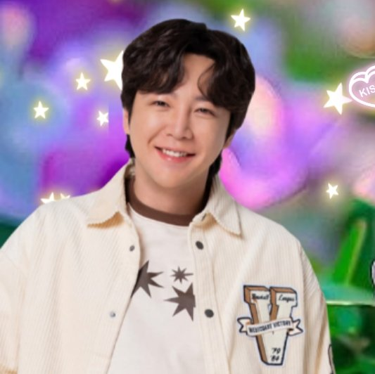 Recent activity shot of Jang Geunsuk