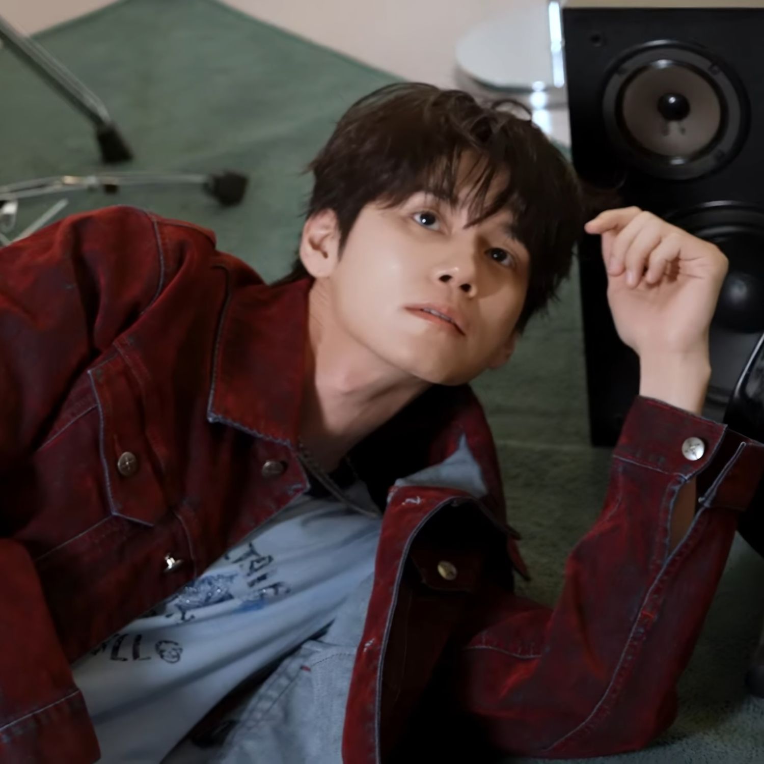 粉絲拍下的邕聖祐瞬間