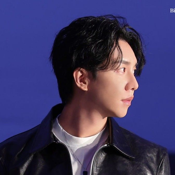 ファンが撮影したイ・スンギの瞬間